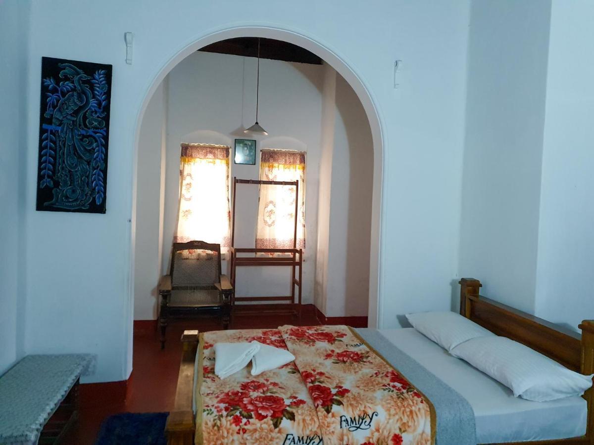 Ruchi House Hotel Nuwara Eliya Eksteriør billede