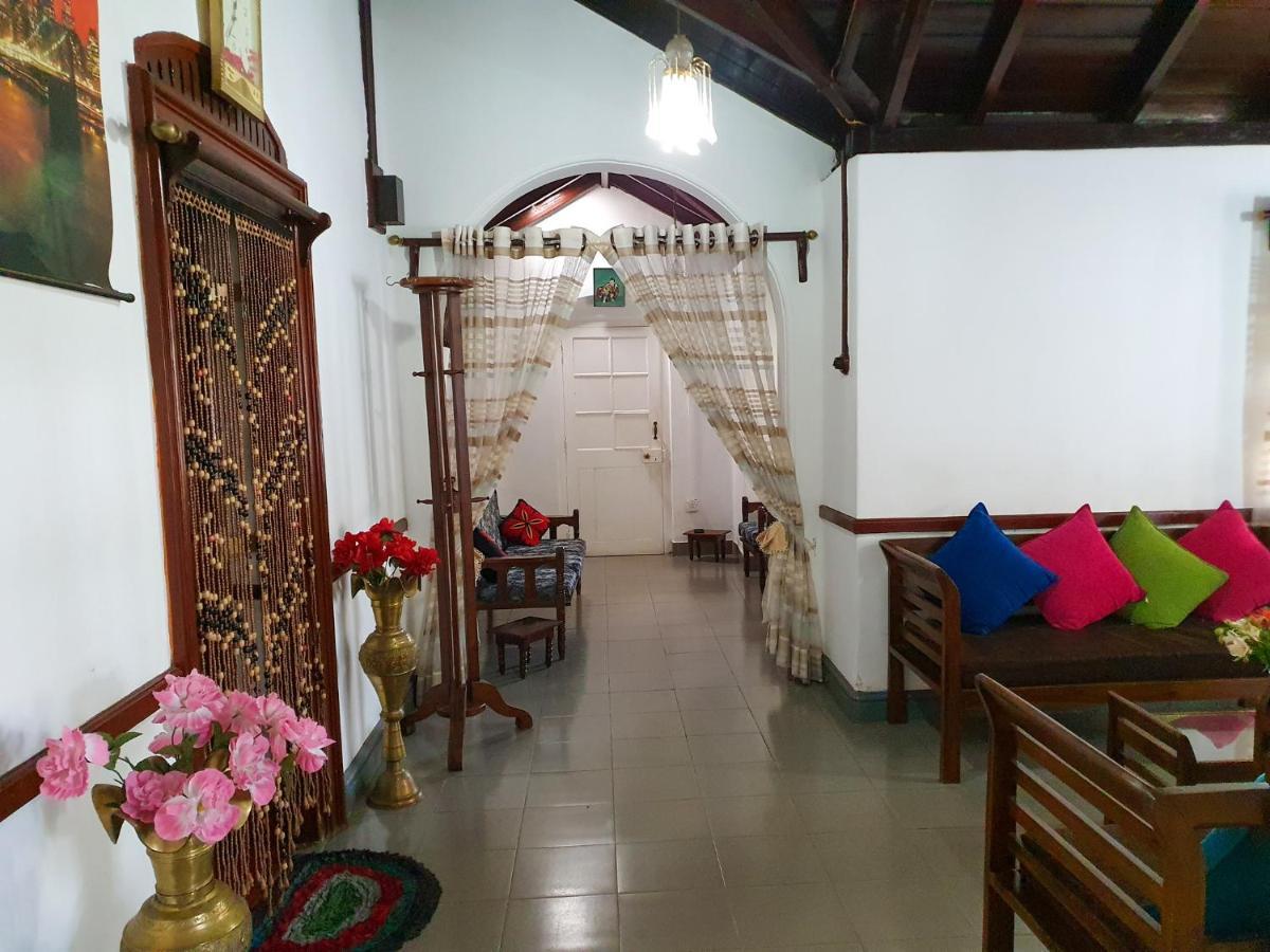 Ruchi House Hotel Nuwara Eliya Eksteriør billede