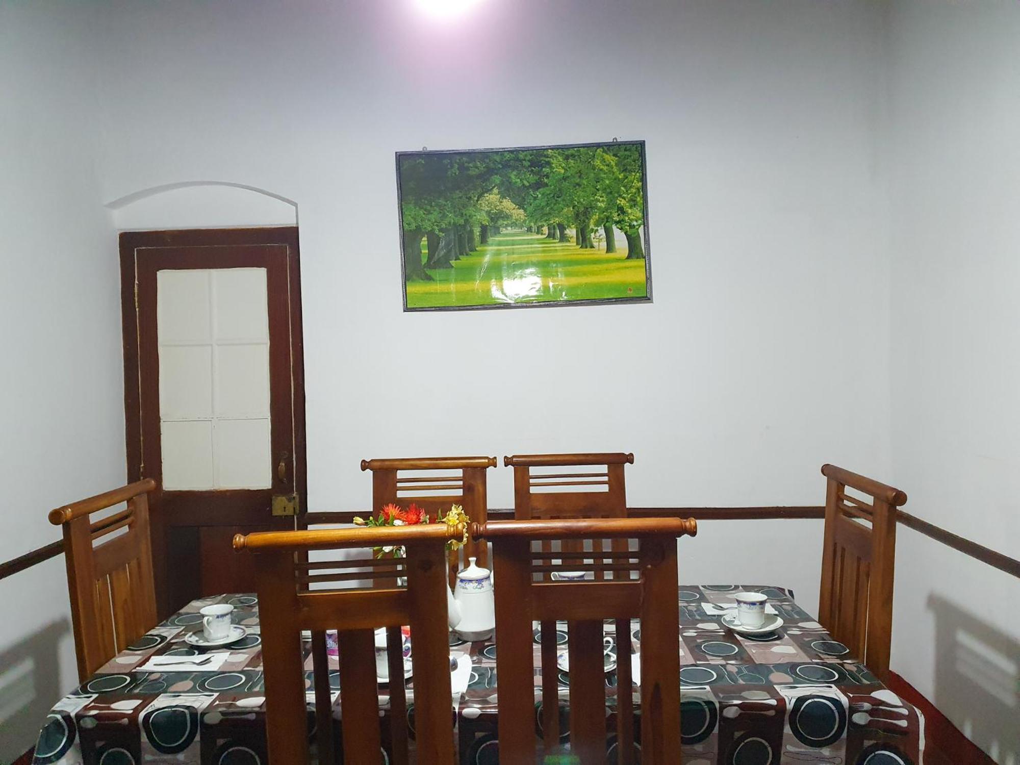 Ruchi House Hotel Nuwara Eliya Eksteriør billede